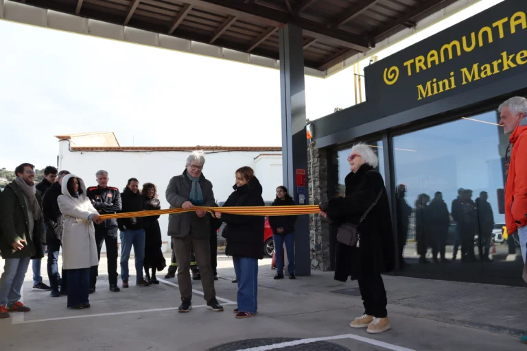 Acte d’inauguració de la benzinera reformada del Port de la Selva